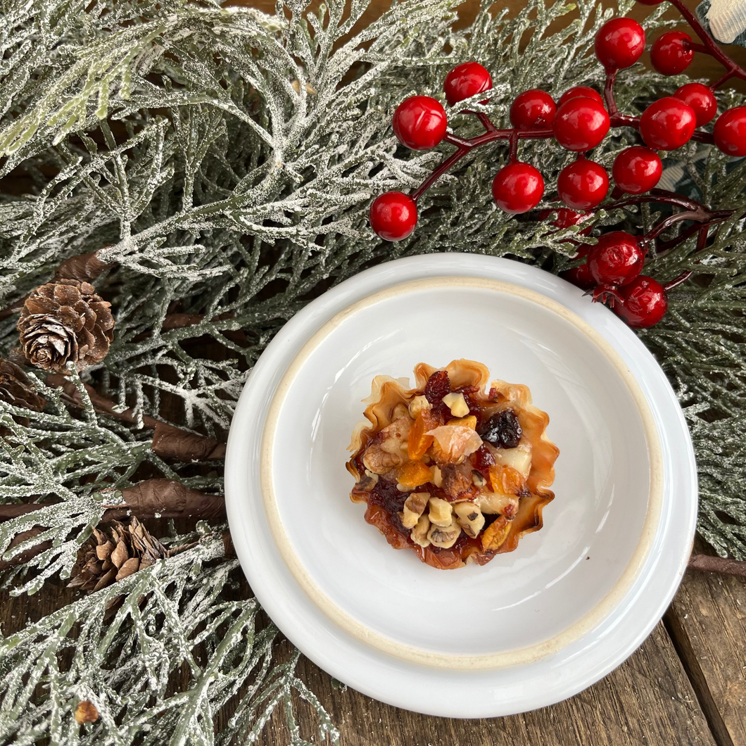 Brie in Filo Cups Appetizer